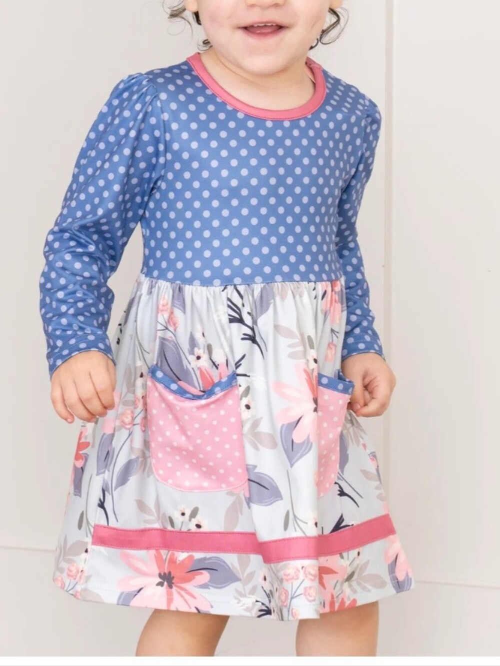 BNWT - Polka Dot Pocket Floral Dress - size 6